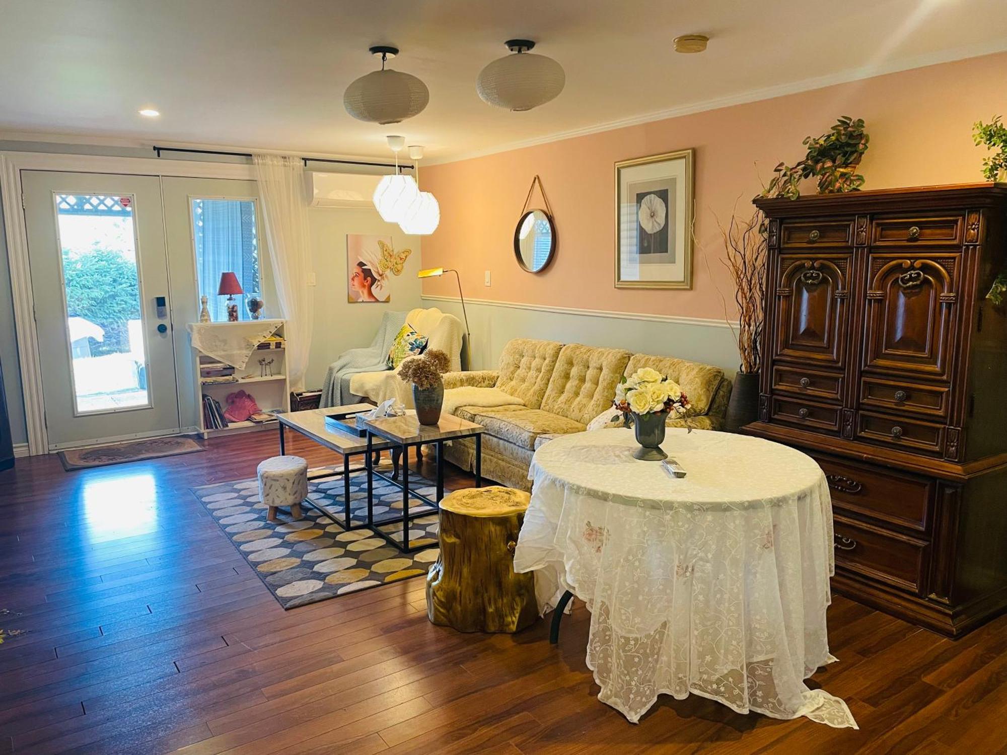 Lily'S Garden Hotel Charlottetown Buitenkant foto