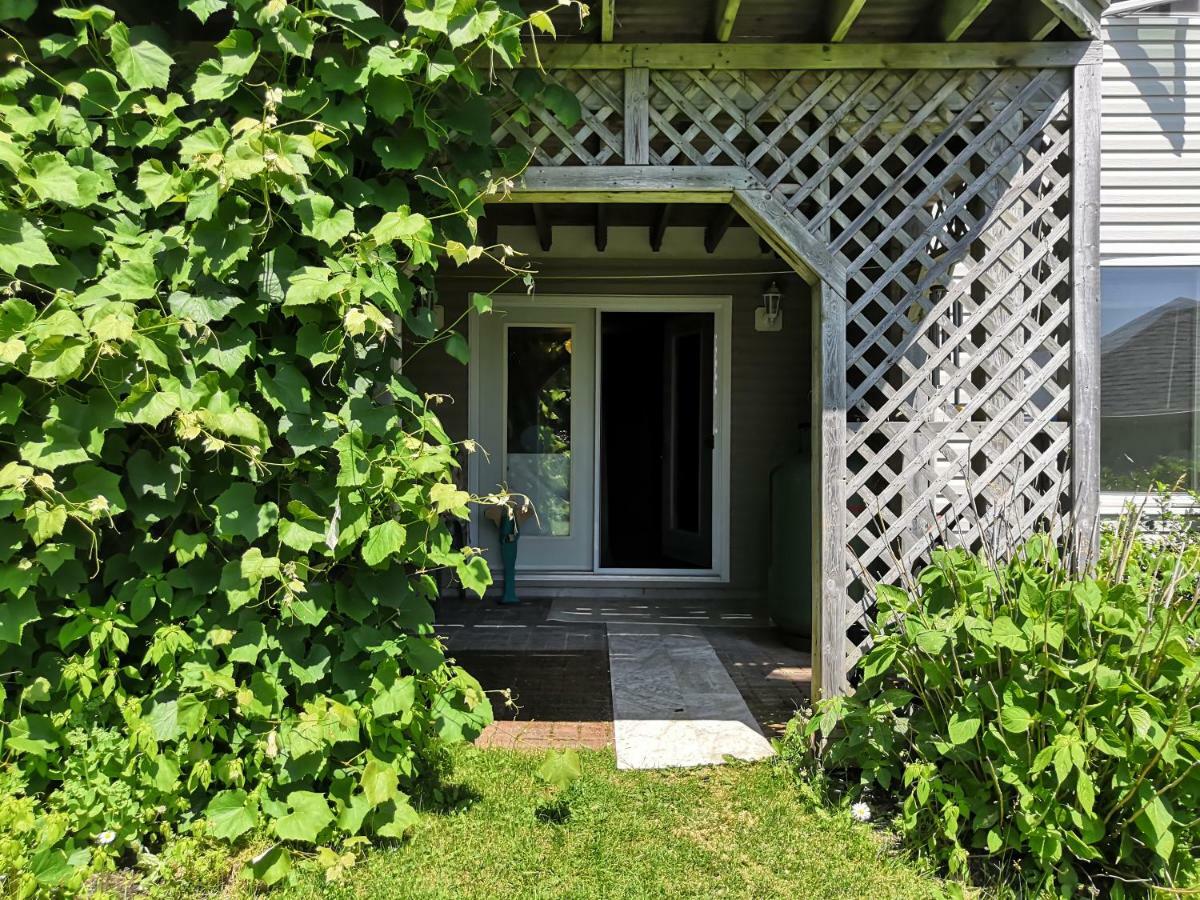 Lily'S Garden Hotel Charlottetown Buitenkant foto
